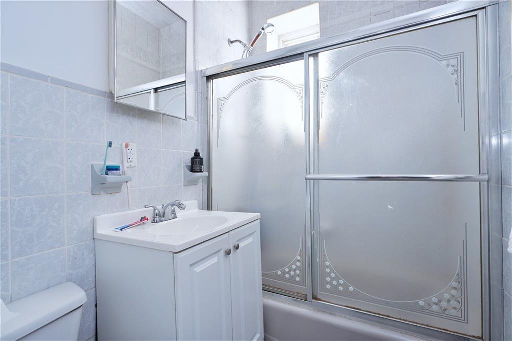 812 Avenue T, Brooklyn, New York, 11223 image 14