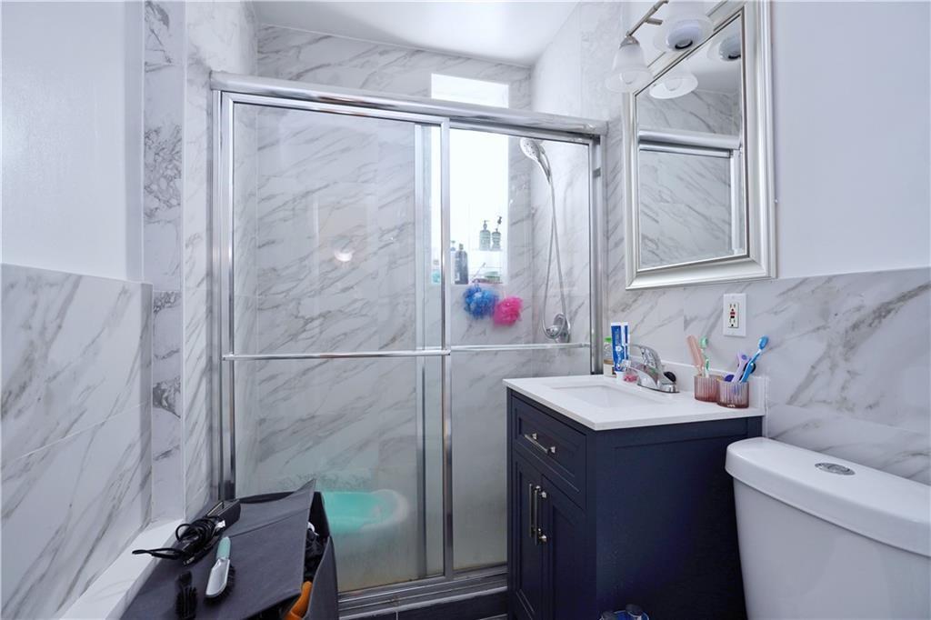 812 Avenue T, Brooklyn, New York, 11223 image 20