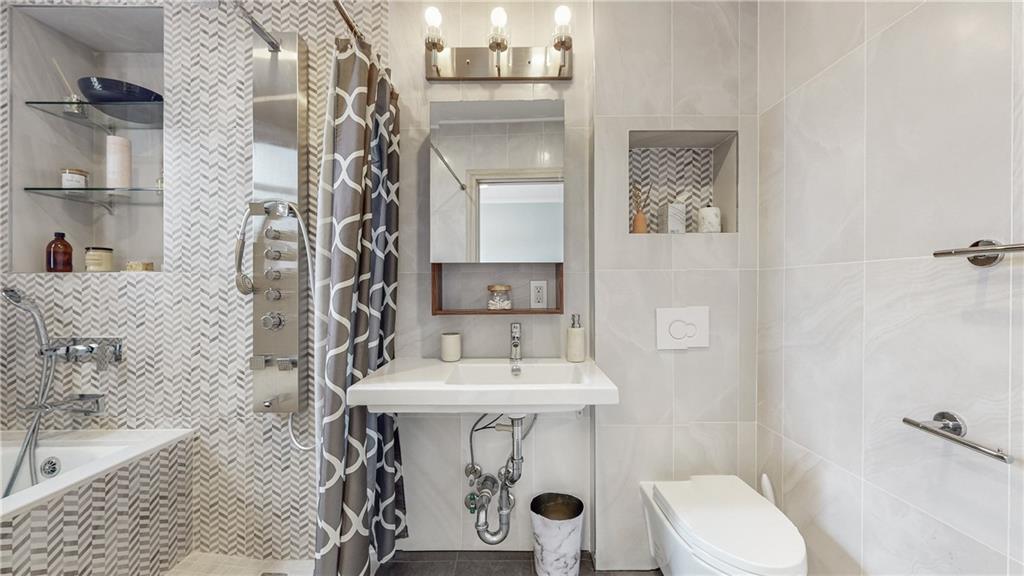 150 West End Avenue 6R, Brooklyn, New York, 11235 image 16