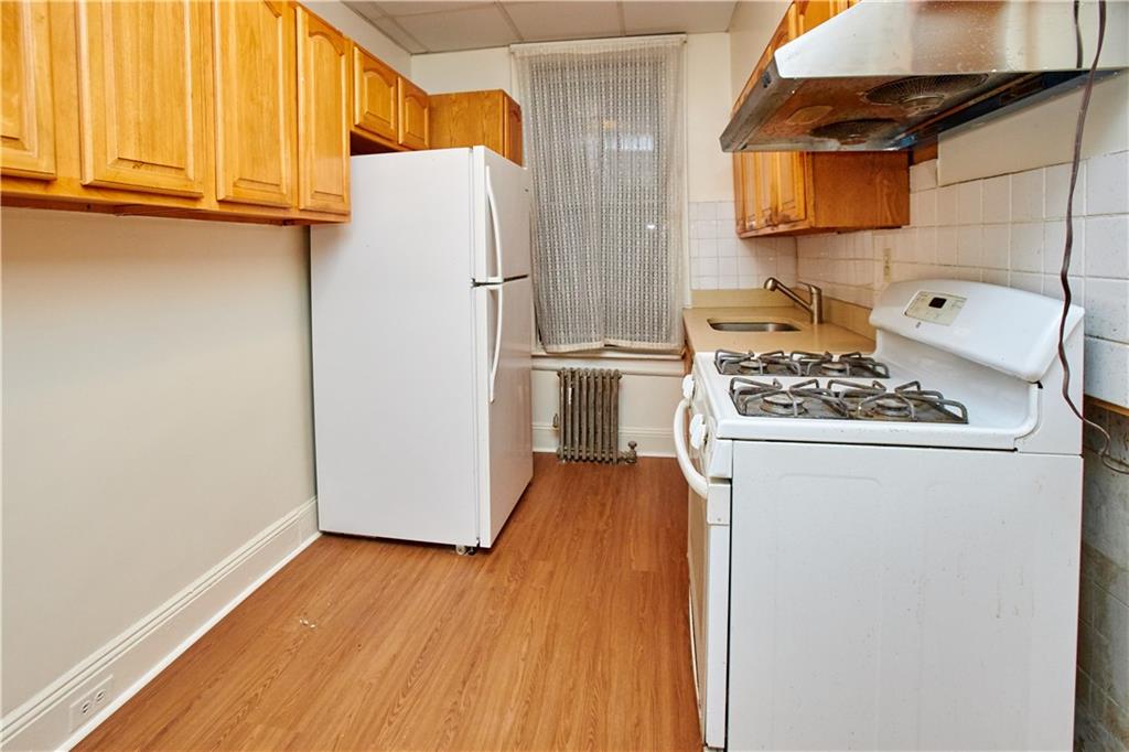 575 84th Street Image 4