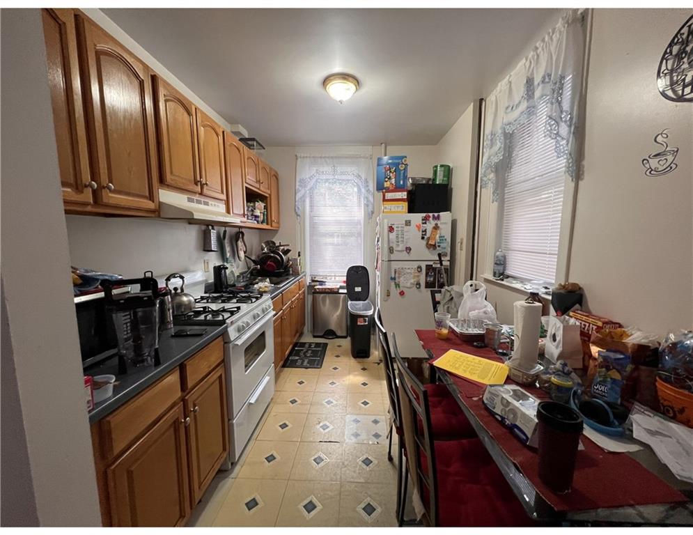 862 Woodward Avenue, Ridgewood, New York, 11358 image 8