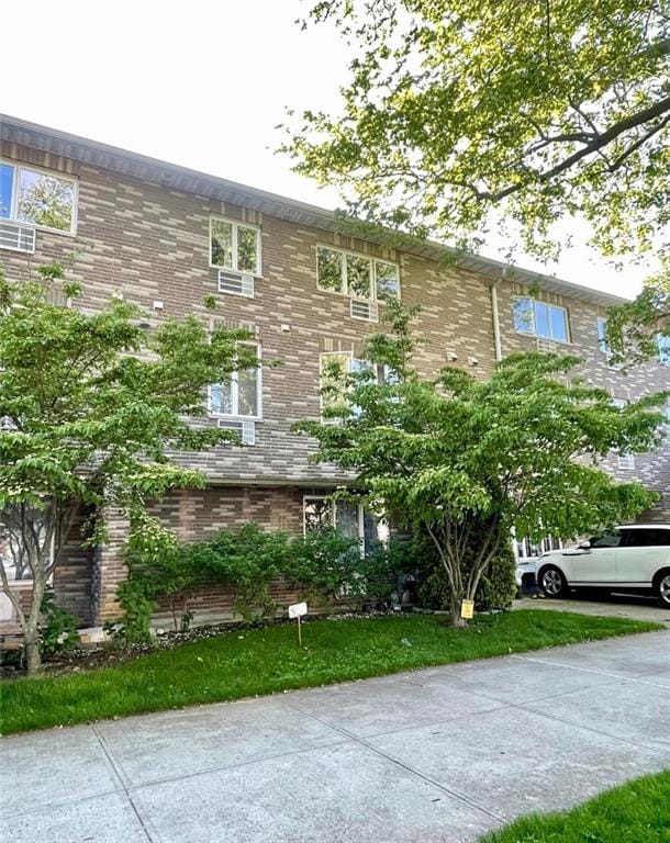 2536 East 1st Street 102 Image 1