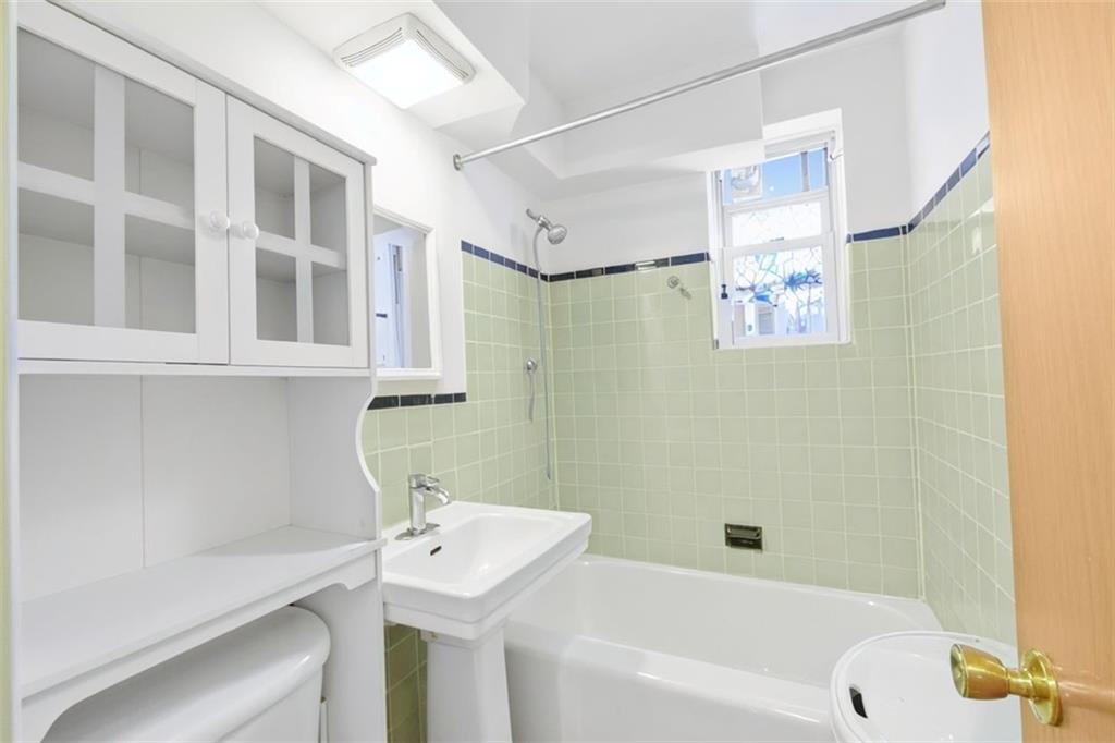 367 Avenue S 2E, Brooklyn, New York, 11223 image 7