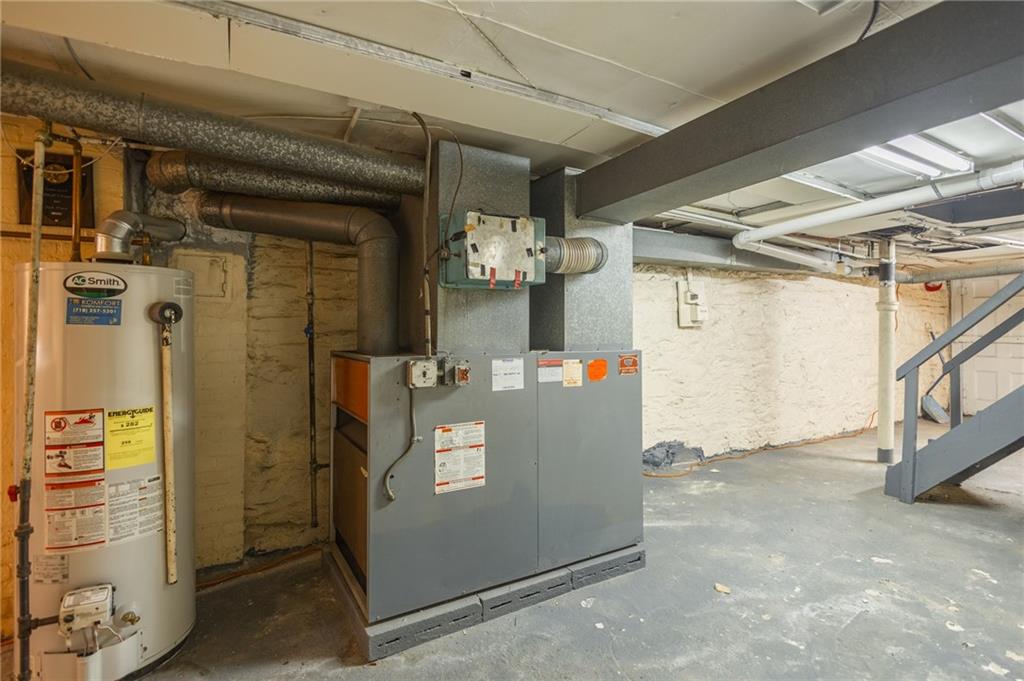 231 Monitor Street, Brooklyn, New York, 11222 image 18