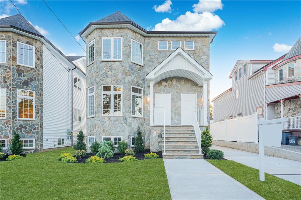 28 Waterside Parkway Image 1