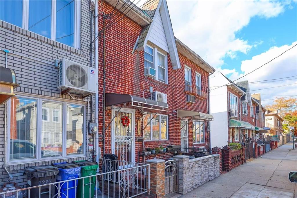 2234 West 7th Street Image 2