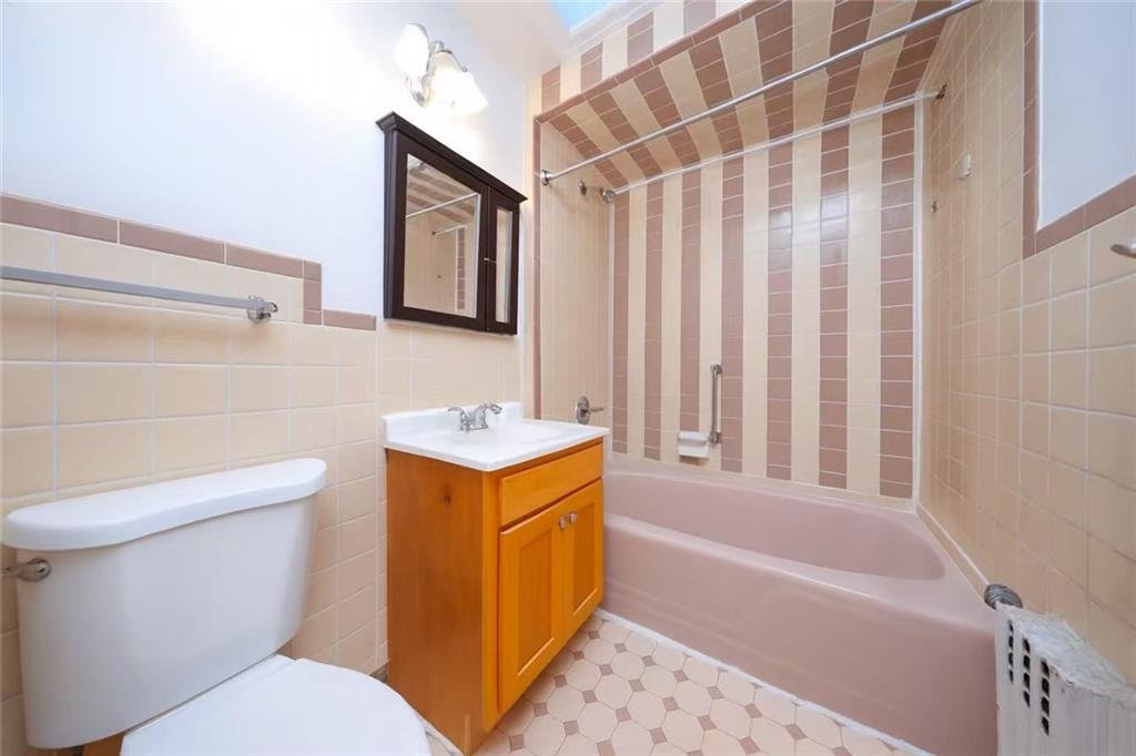 2234 West 7th Street, Brooklyn, New York, 11223 image 17