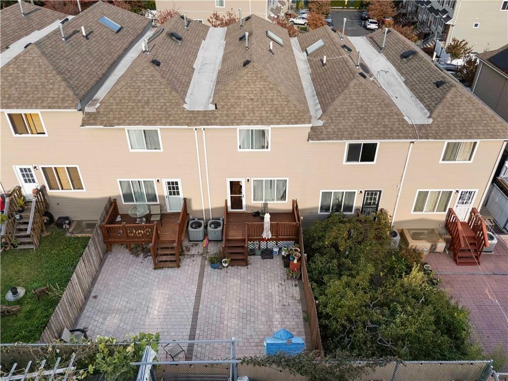 16 Burgundy Loop, Brooklyn, New York, 10304 image 28