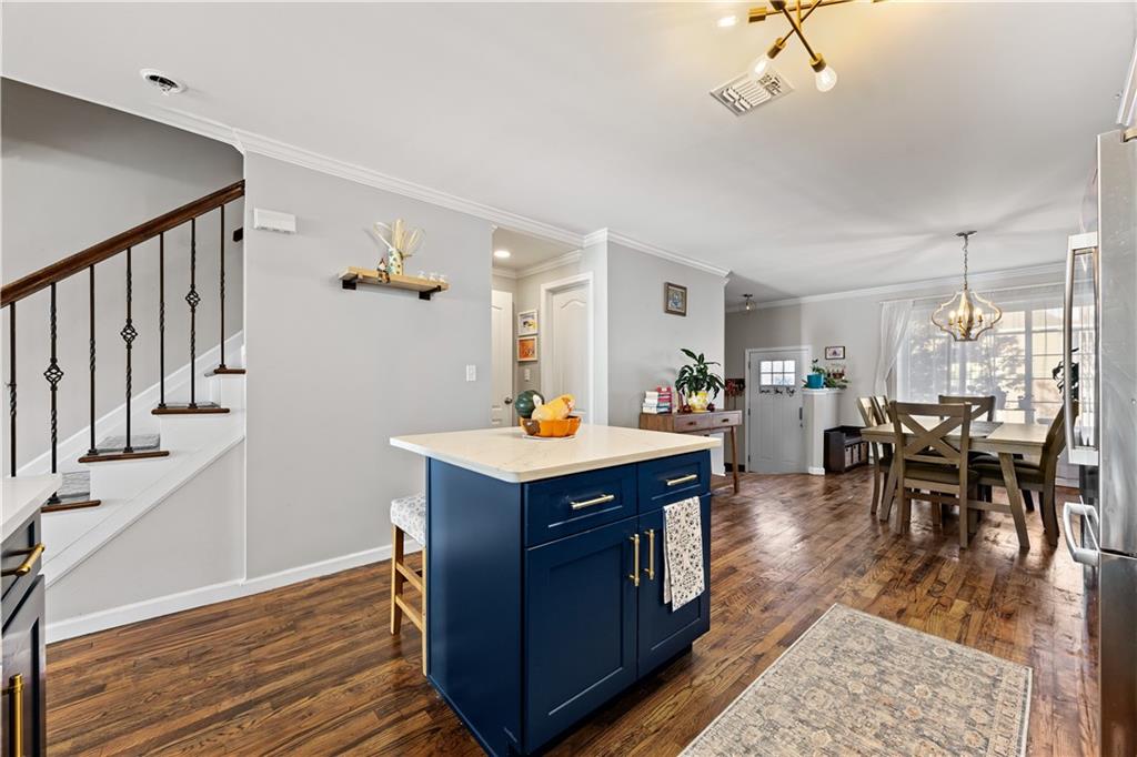 16 Burgundy Loop, Brooklyn, New York, 10304 image 9