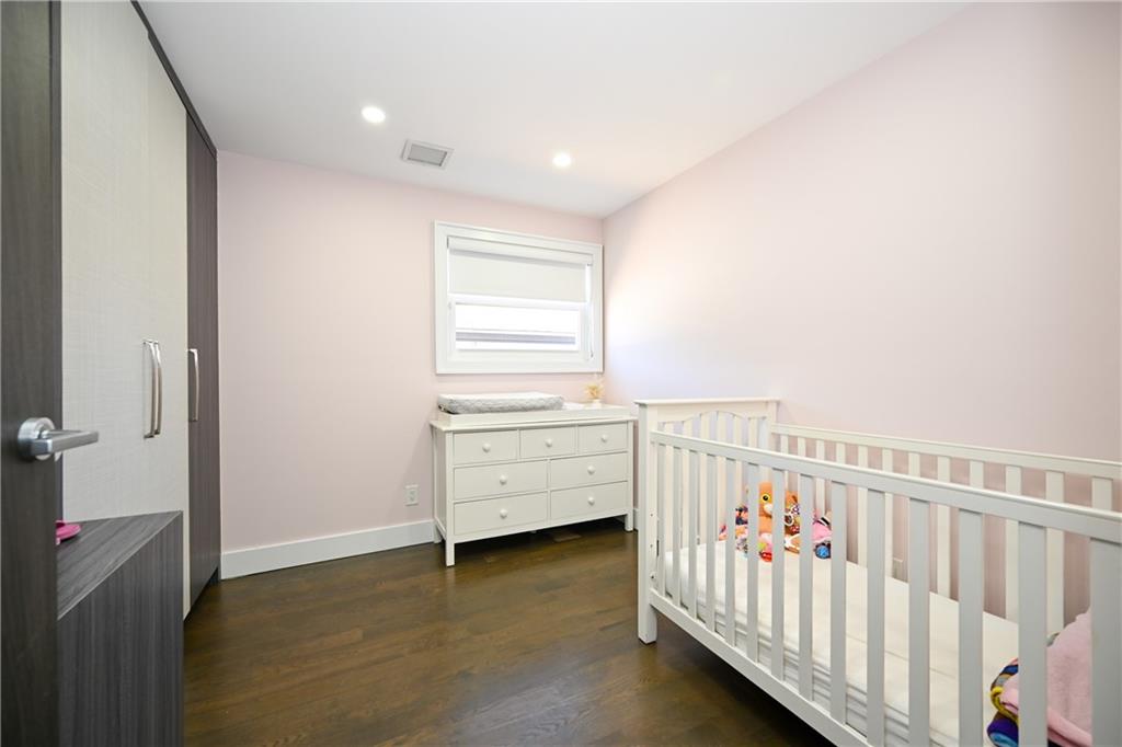 320 Whitman Drive, Brooklyn, New York, 11234 image 22