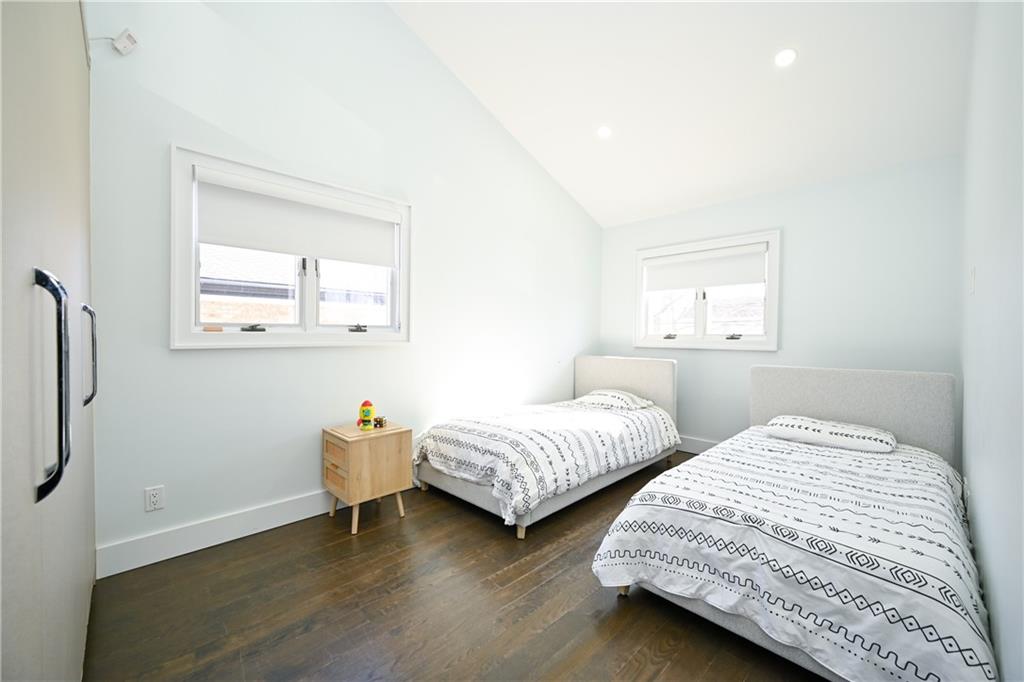 320 Whitman Drive, Brooklyn, New York, 11234 image 25