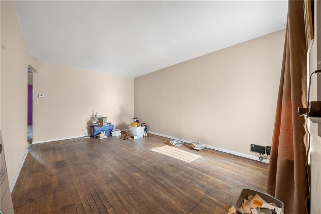 721 East 94th Street Image 3