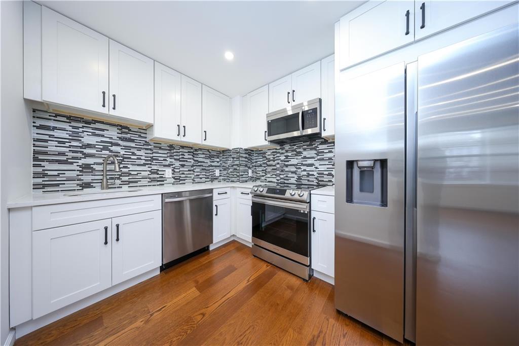 189 Saint Marys Avenue, Staten  Island, New York, 10305 image 23