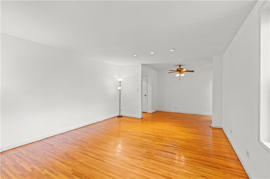 221 McDonald Avenue 2J Image 4