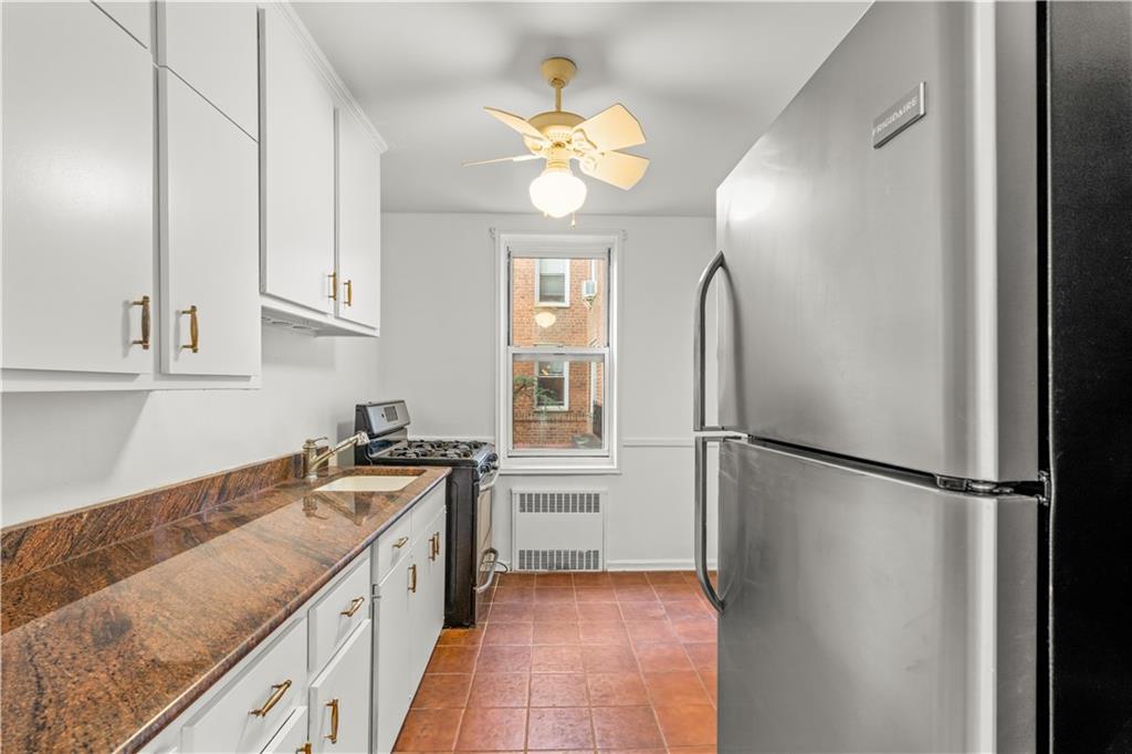 221 McDonald Avenue 2J, Brooklyn, New York, 11218 image 7