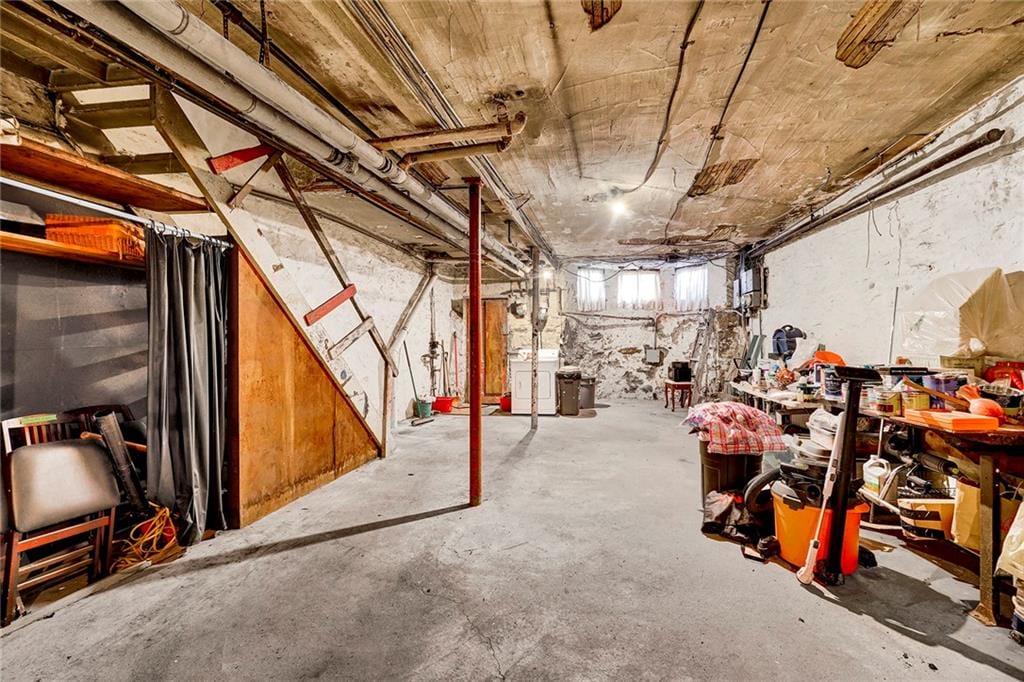 370 85th Street, Brooklyn, New York, 11209 image 31