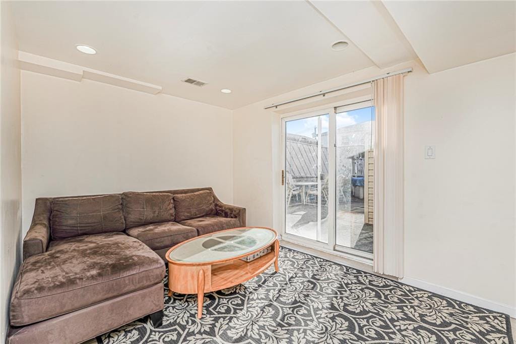 400 Brookfield Avenue Image 3