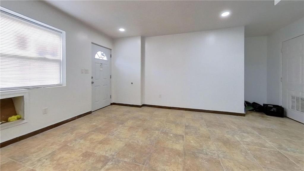 2409 Brookhaven Avenue, Far Rockaway, New York, 11691 image 10