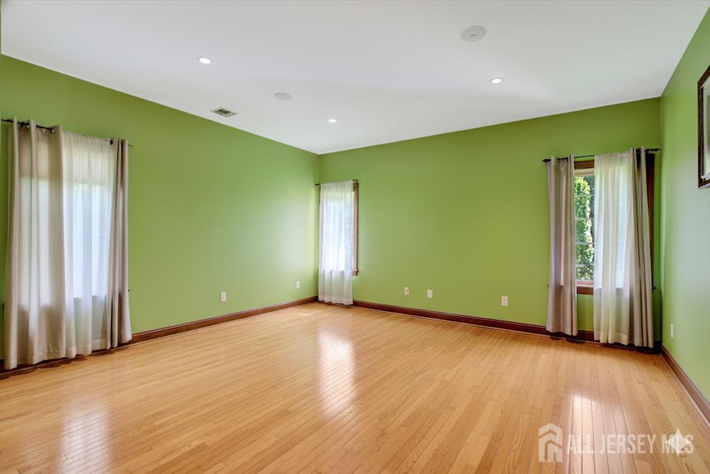 27 Parkwood Lane, Bernards, NJ, 07920 image 62