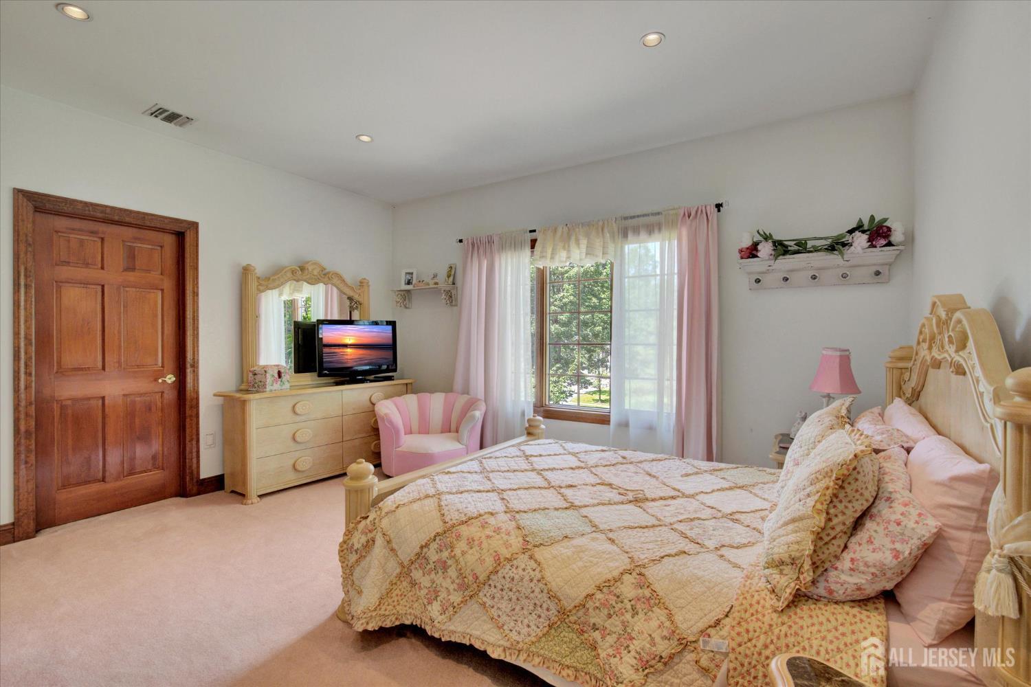 27 Parkwood Lane, Bernards, NJ, 07920 image 60