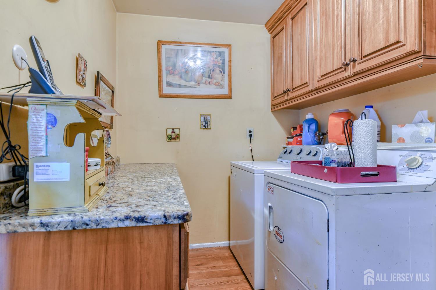 51 S Brook Drive, Milltown, NJ, 08850 image 17