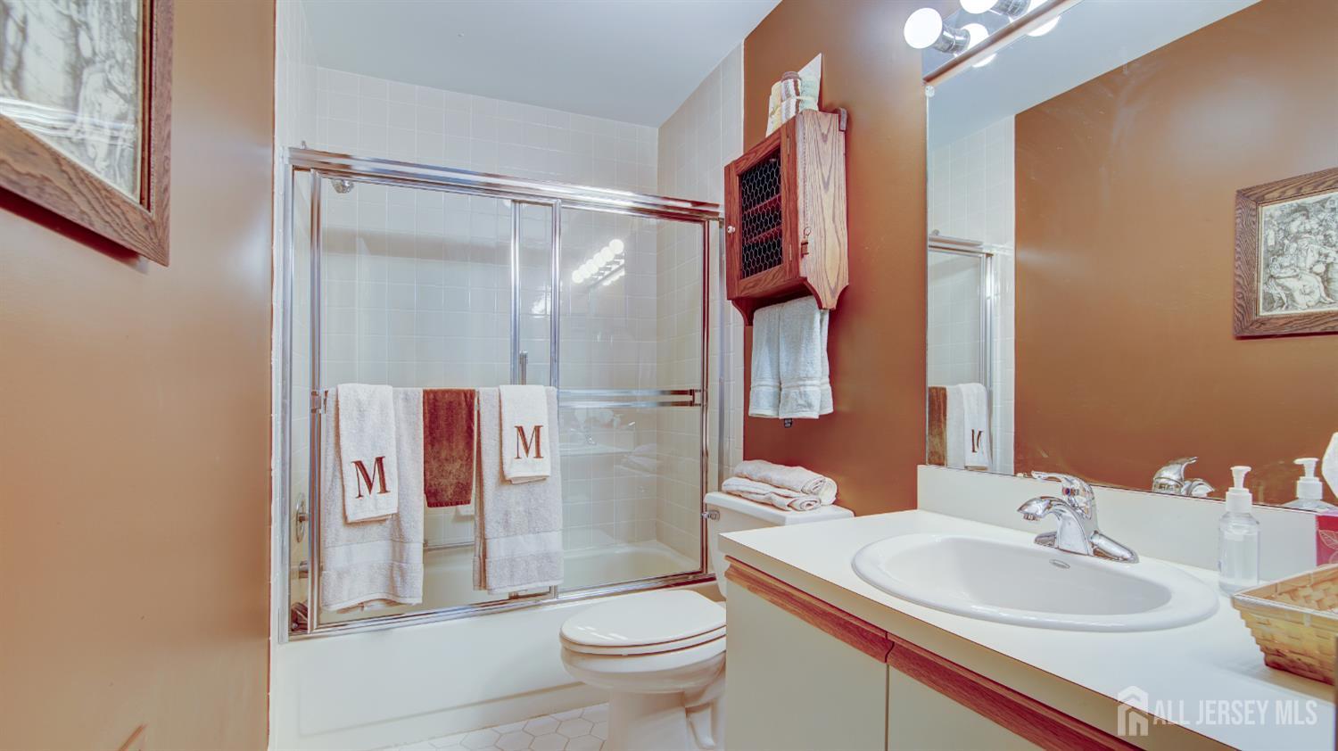 15-B Ingram Drive, Monroe, NJ, 08831 image 20