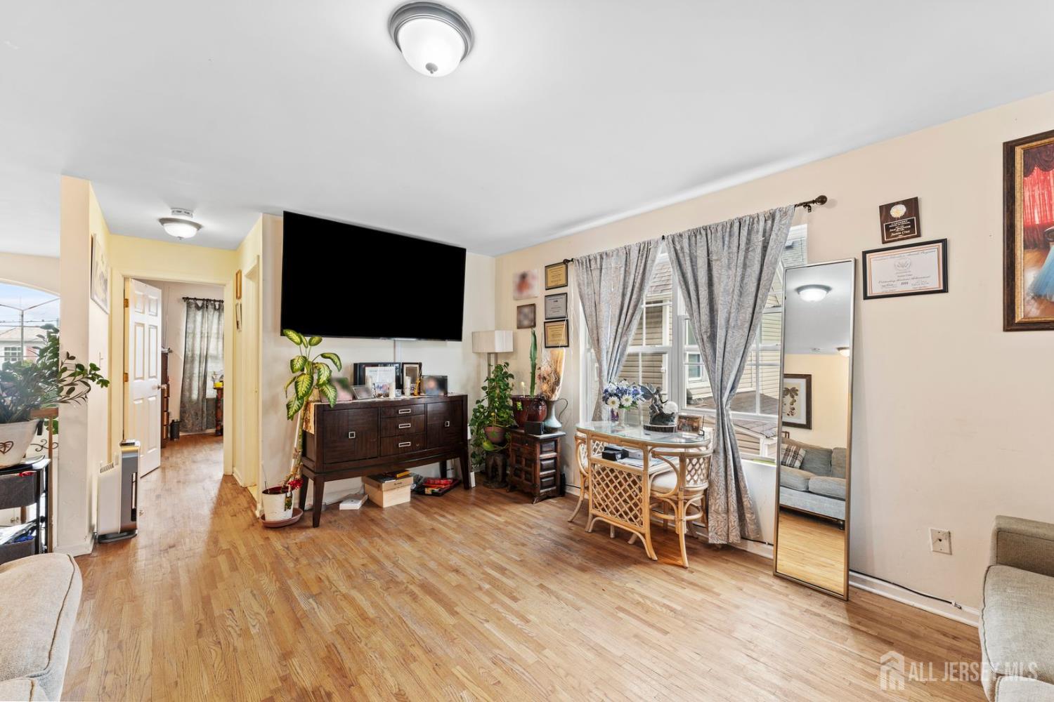 42 Randolph Street, Carteret, NJ, 07008 image 21