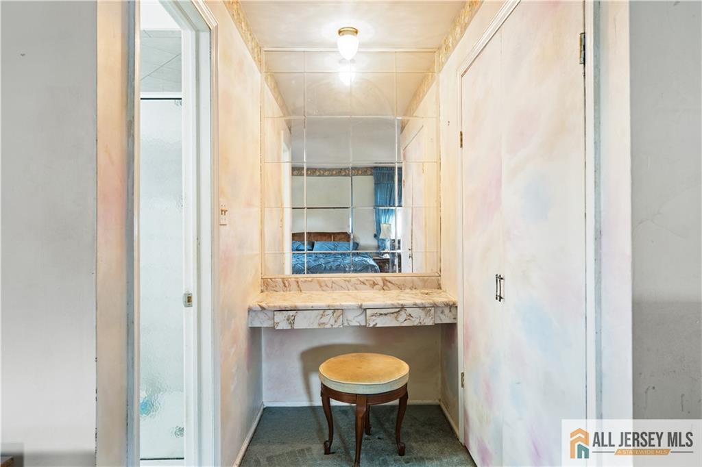 70 Creamer Drive, Sayreville, NJ, 08872 image 28