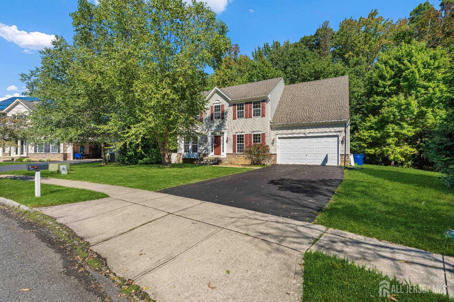 406 Arnold Drive Image 2