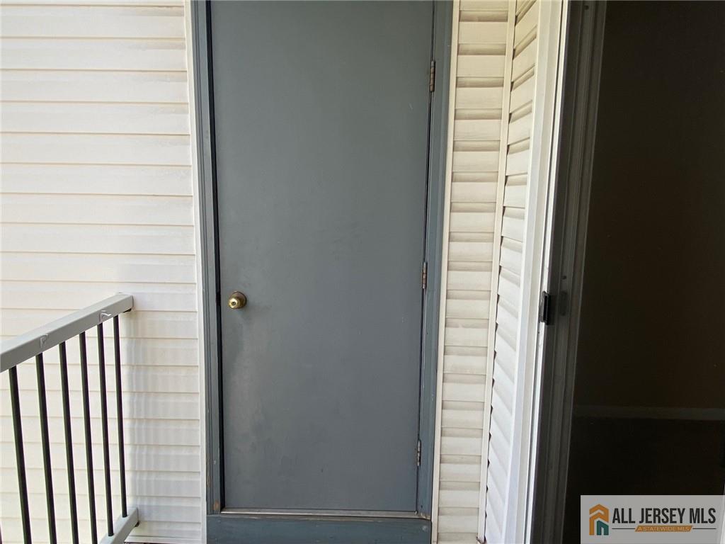 121 Waterford Drive, Edison, NJ, 08817 image 20