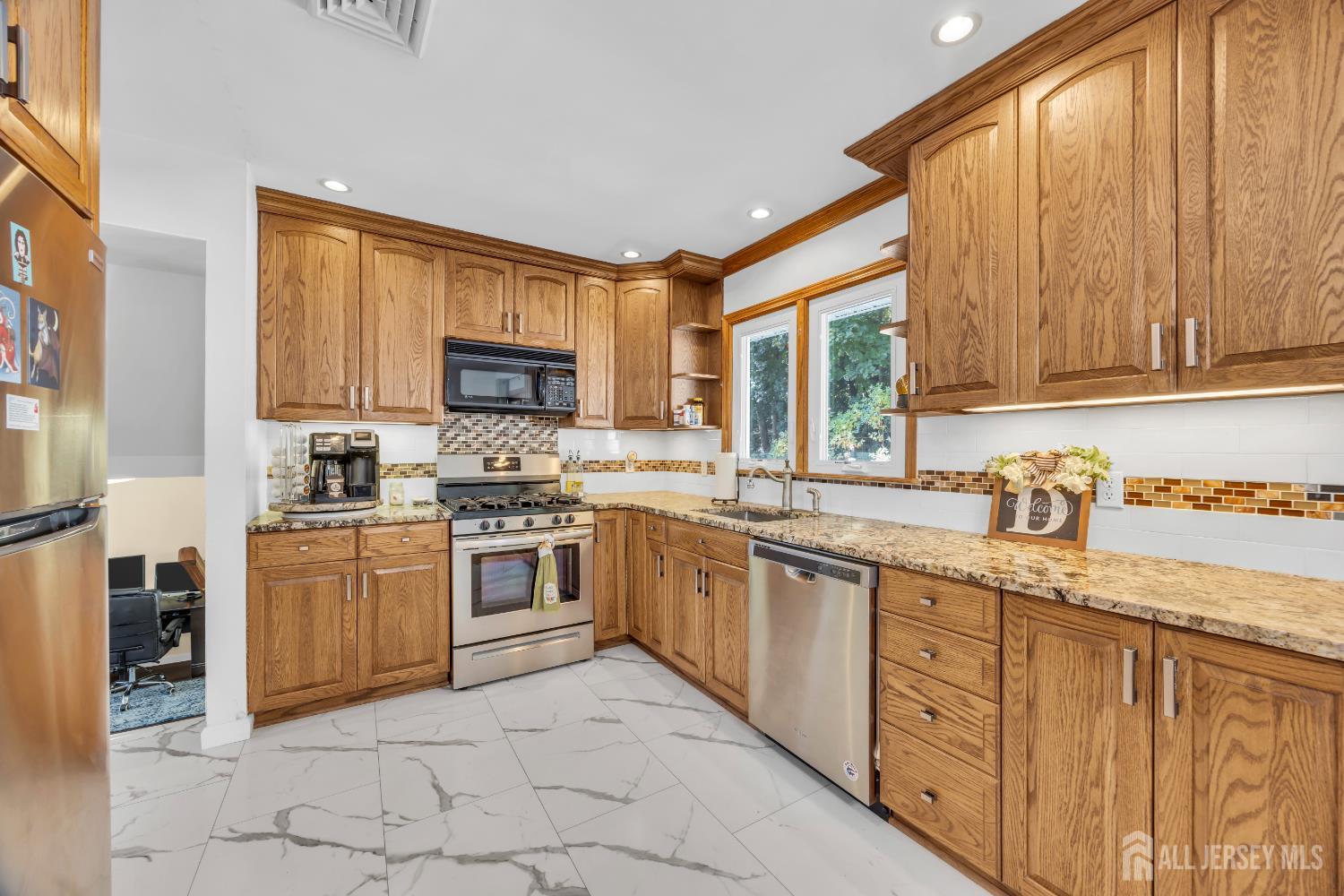 4 Nicholas Court, Milltown, NJ, 08850 image 16