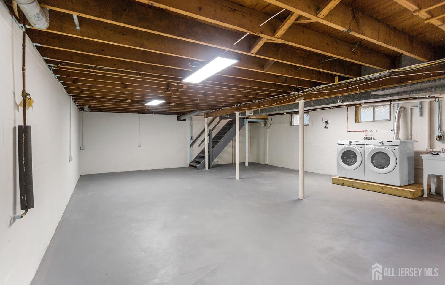 47 Glen Road, Howell, NJ, 07731 image 33