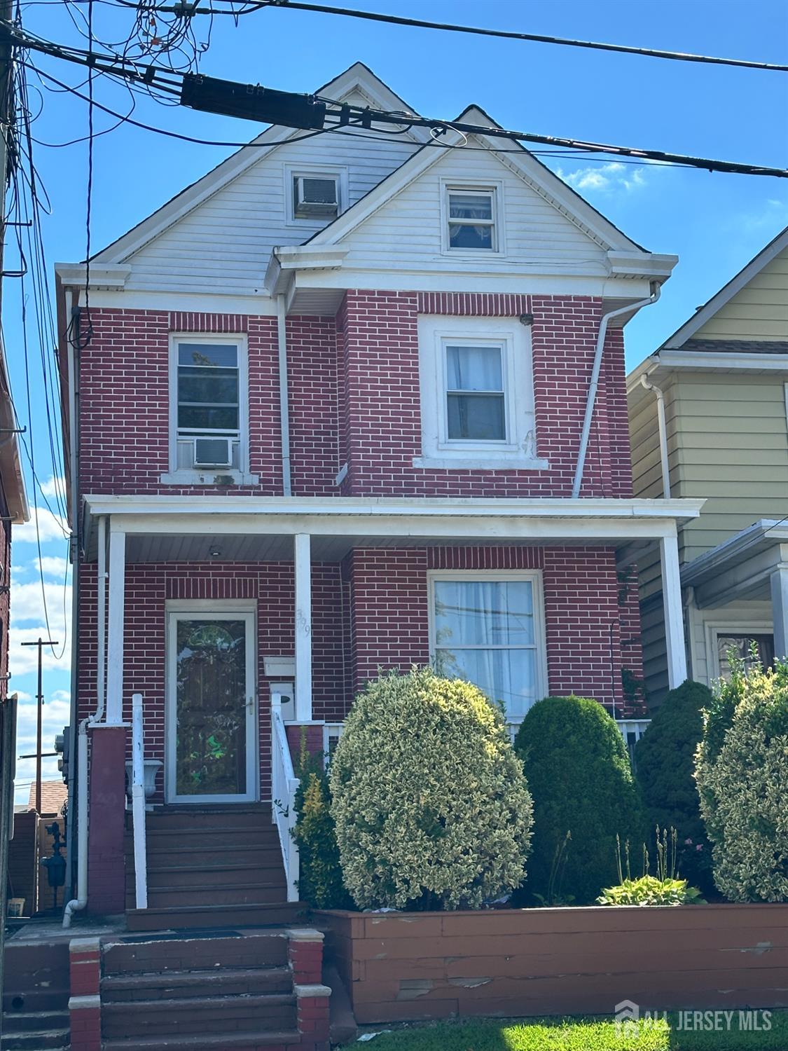399 Compton Avenue, Perth Amboy, NJ, 08861