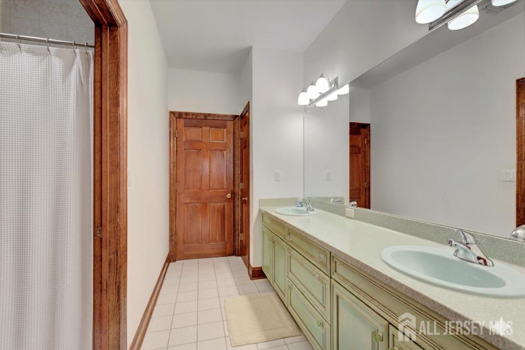 27 Parkwood Lane, Bernards, NJ, 07920 image 61