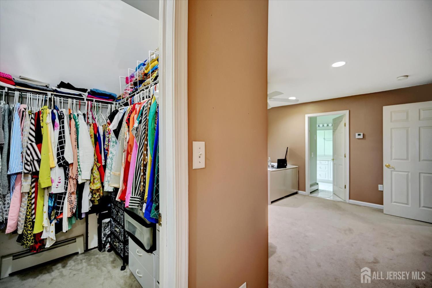 10 MILFORD Court, Edison, NJ, 08820 image 31