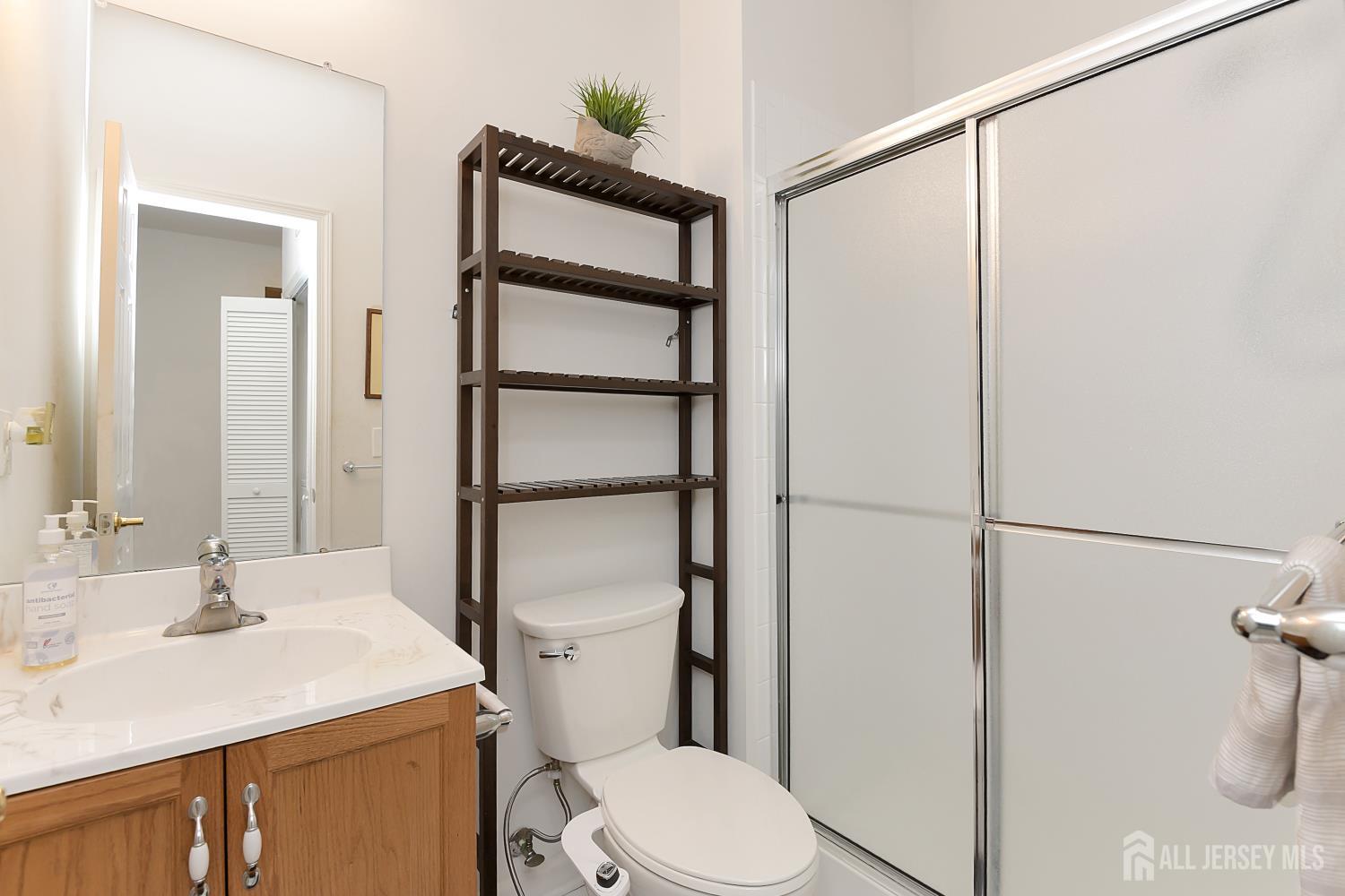 802 Schindler Drive, South Brunswick, NJ, 08852 image 22