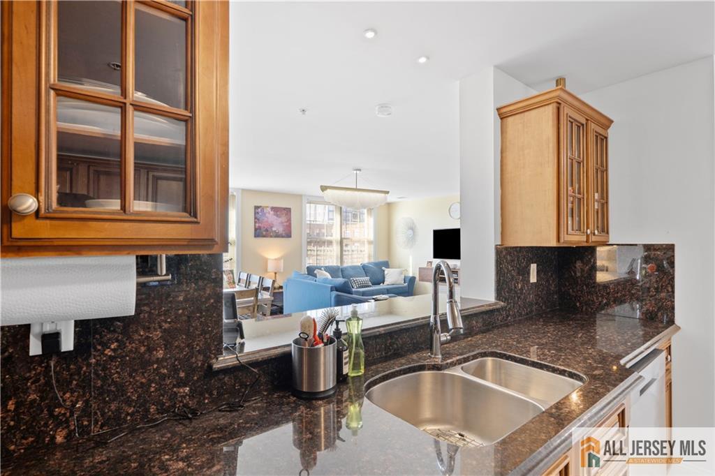 45 Broadway Avenue 302, Jersey City, NJ, 07306 image 11