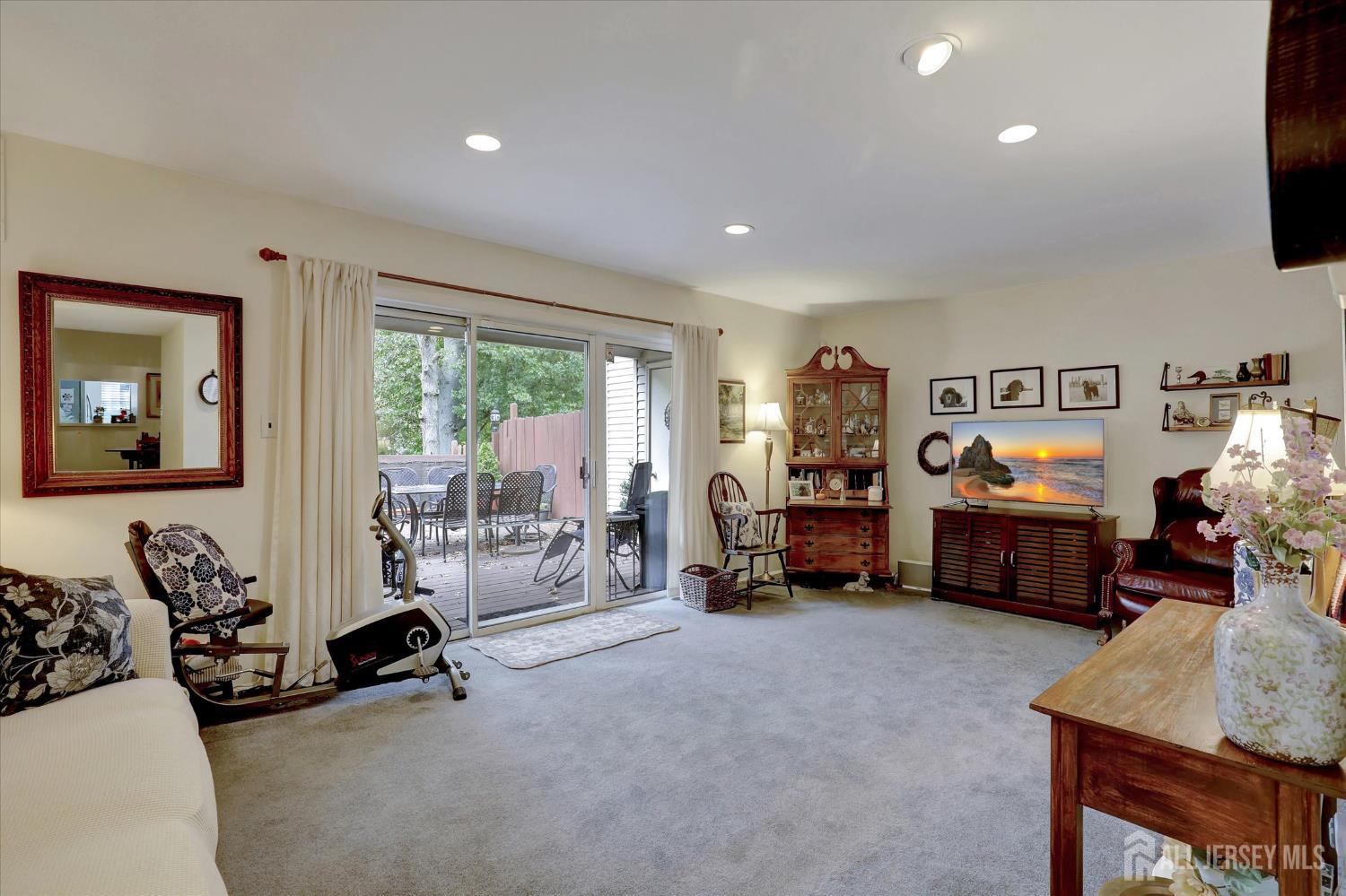 288 Bishop Court, Old Bridge, NJ, 08857 image 11