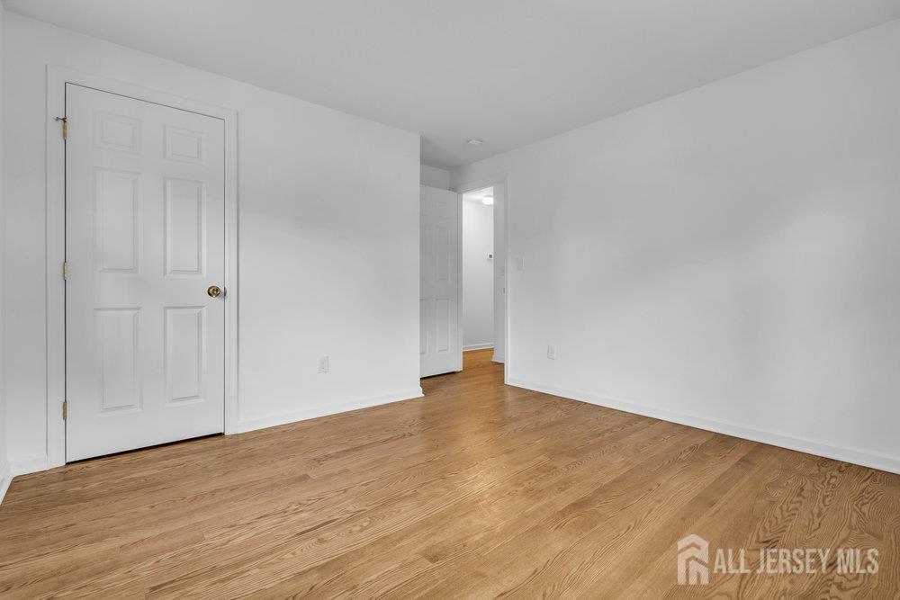 66 Claremont Avenue, Colonia, NJ, 07067 image 30