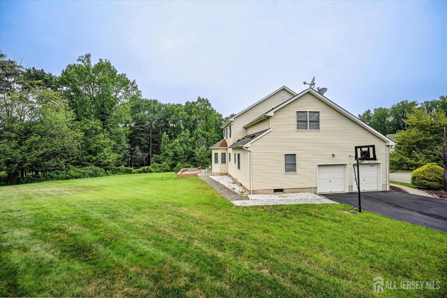 10 MILFORD Court, Edison, NJ, 08820 image 58