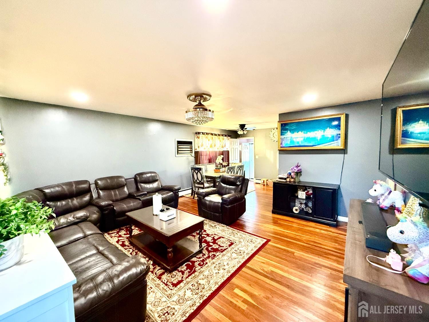 208 Julius Street Image 2