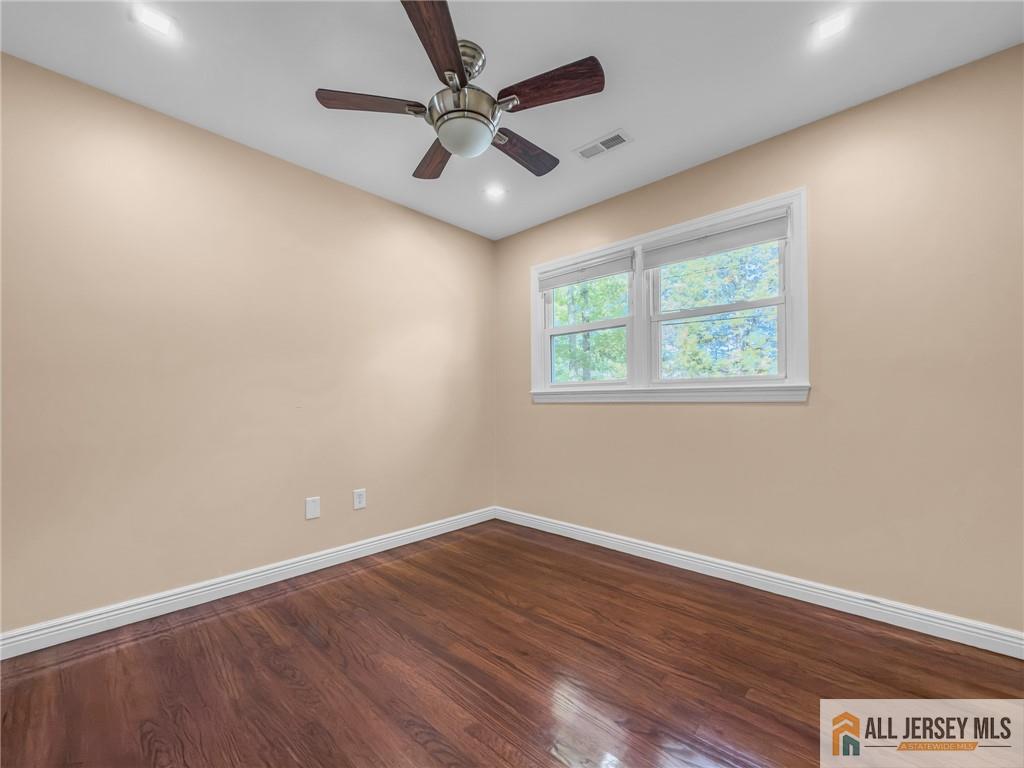 107 Finnegan Lane, South Brunswick, NJ, 08824 image 20