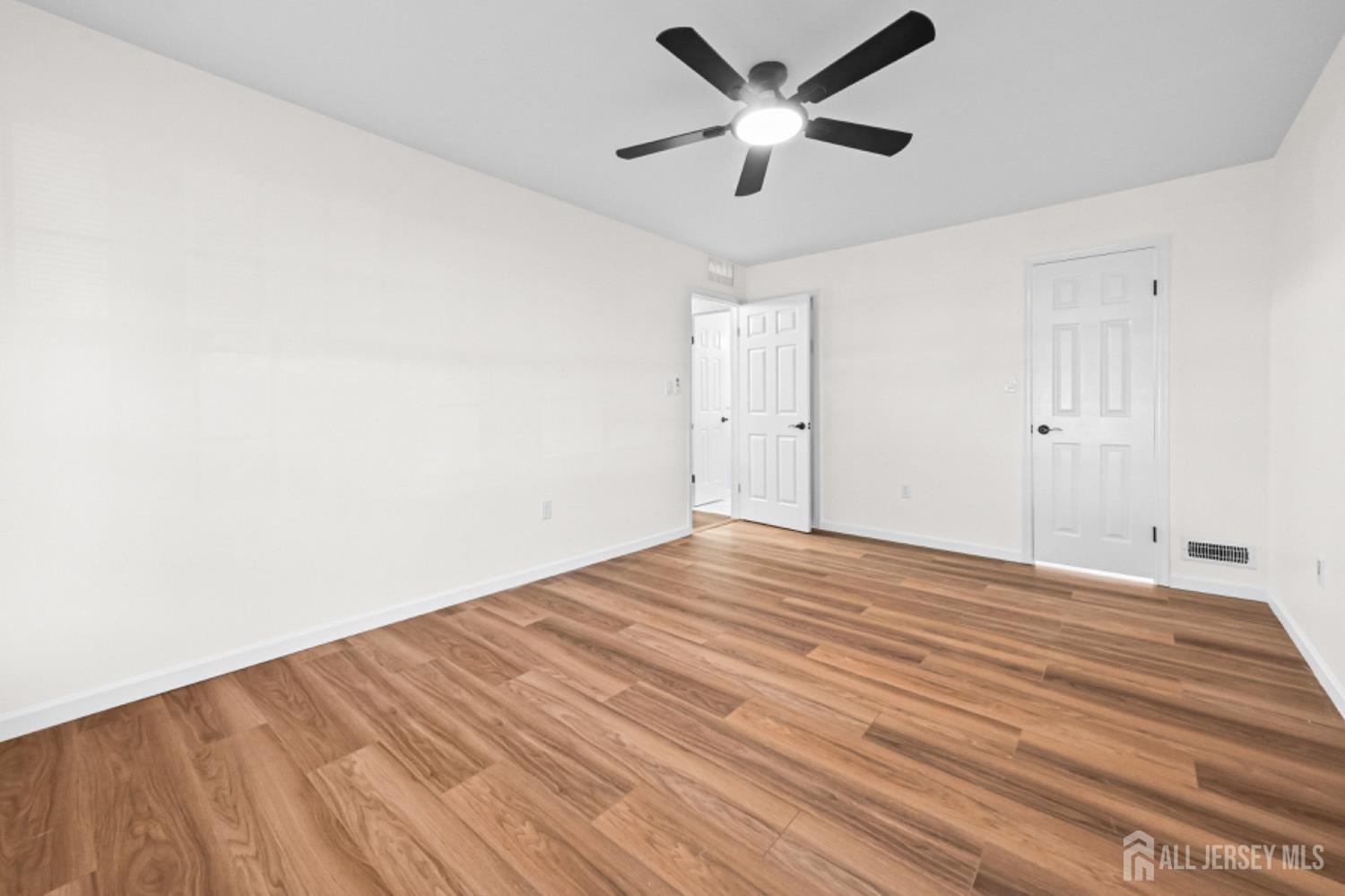 1301 Commons Drive, East Brunswick, NJ, 08816 image 17