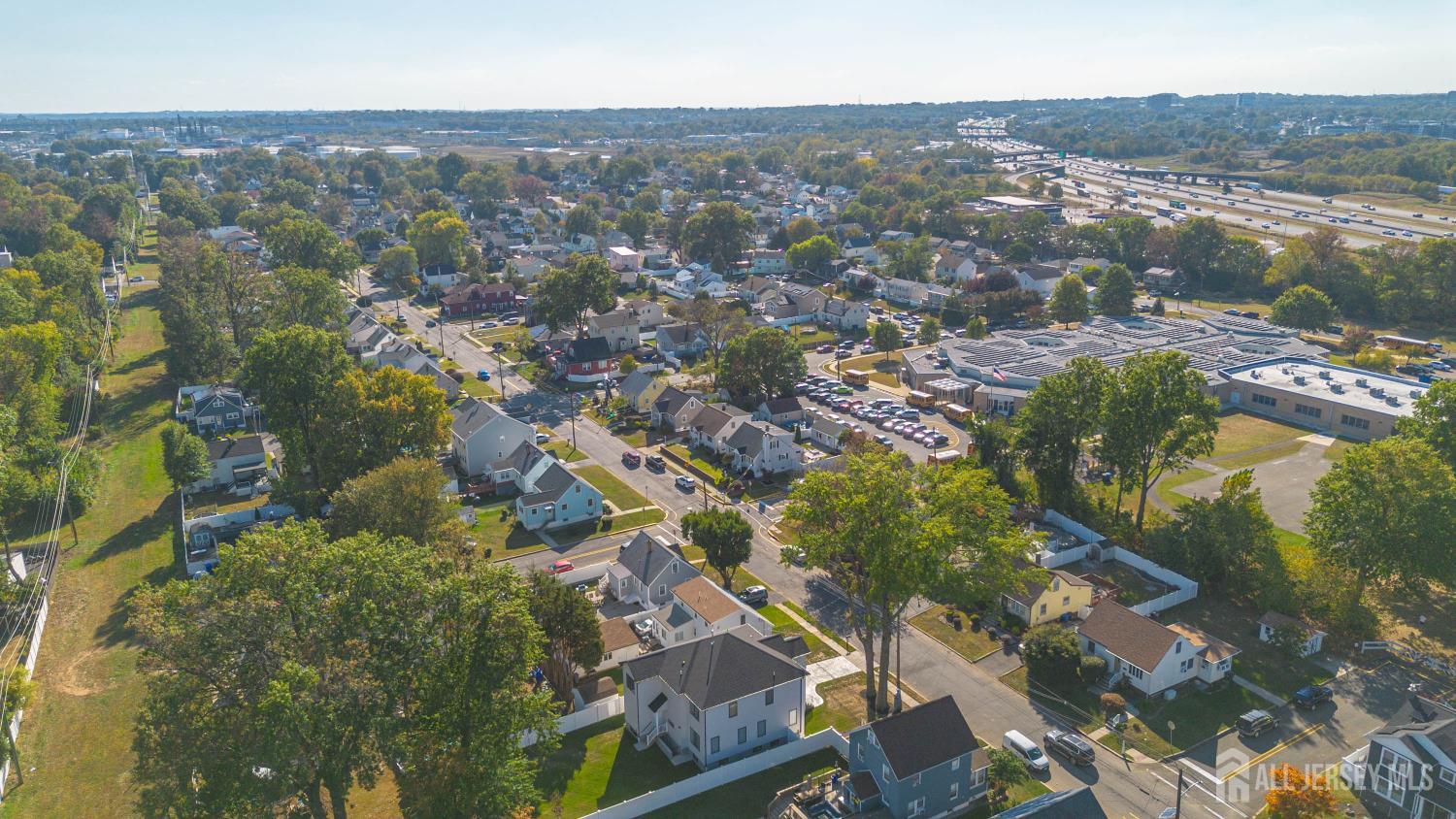 193 Old Road, Sewaren, NJ, 07077 image 32