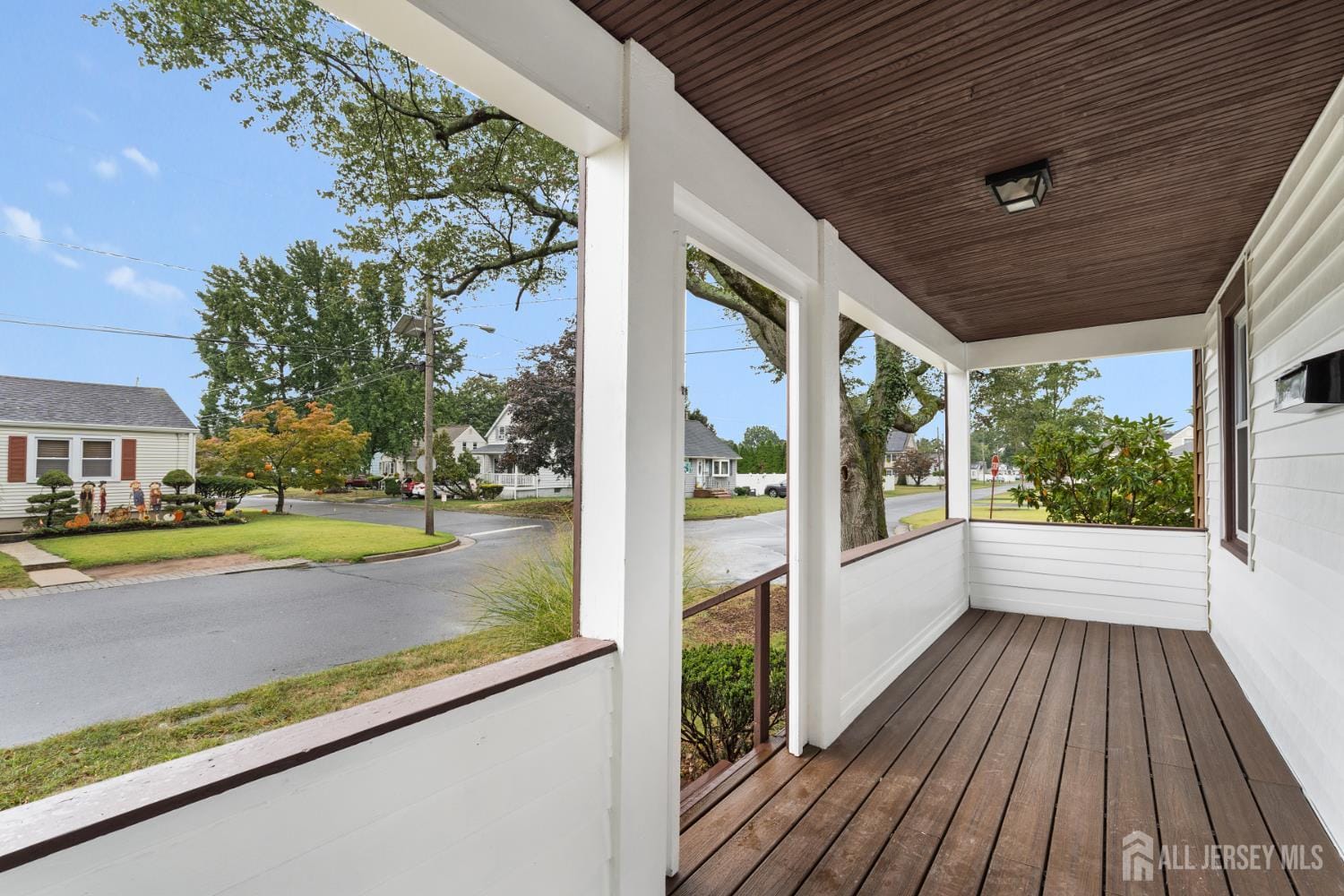 400 Main Street Image 3