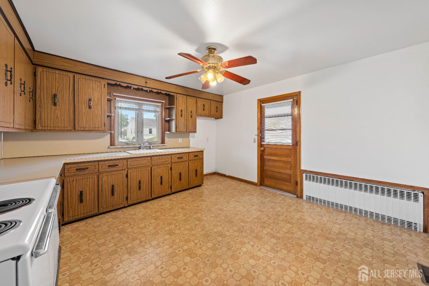 34 Taylor Avenue, Carteret, NJ, 07008 image 8