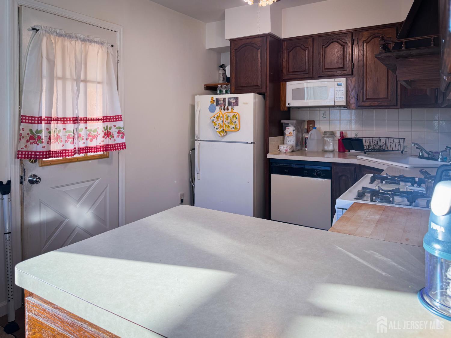 121 First Street, Middlesex, NJ, 08846 image 30