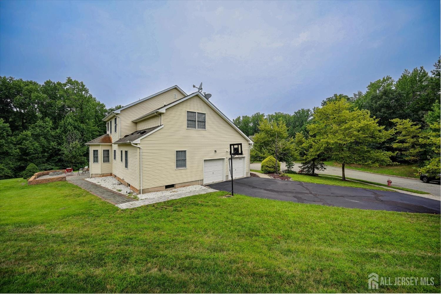 10 MILFORD Court, Edison, NJ, 08820 image 56