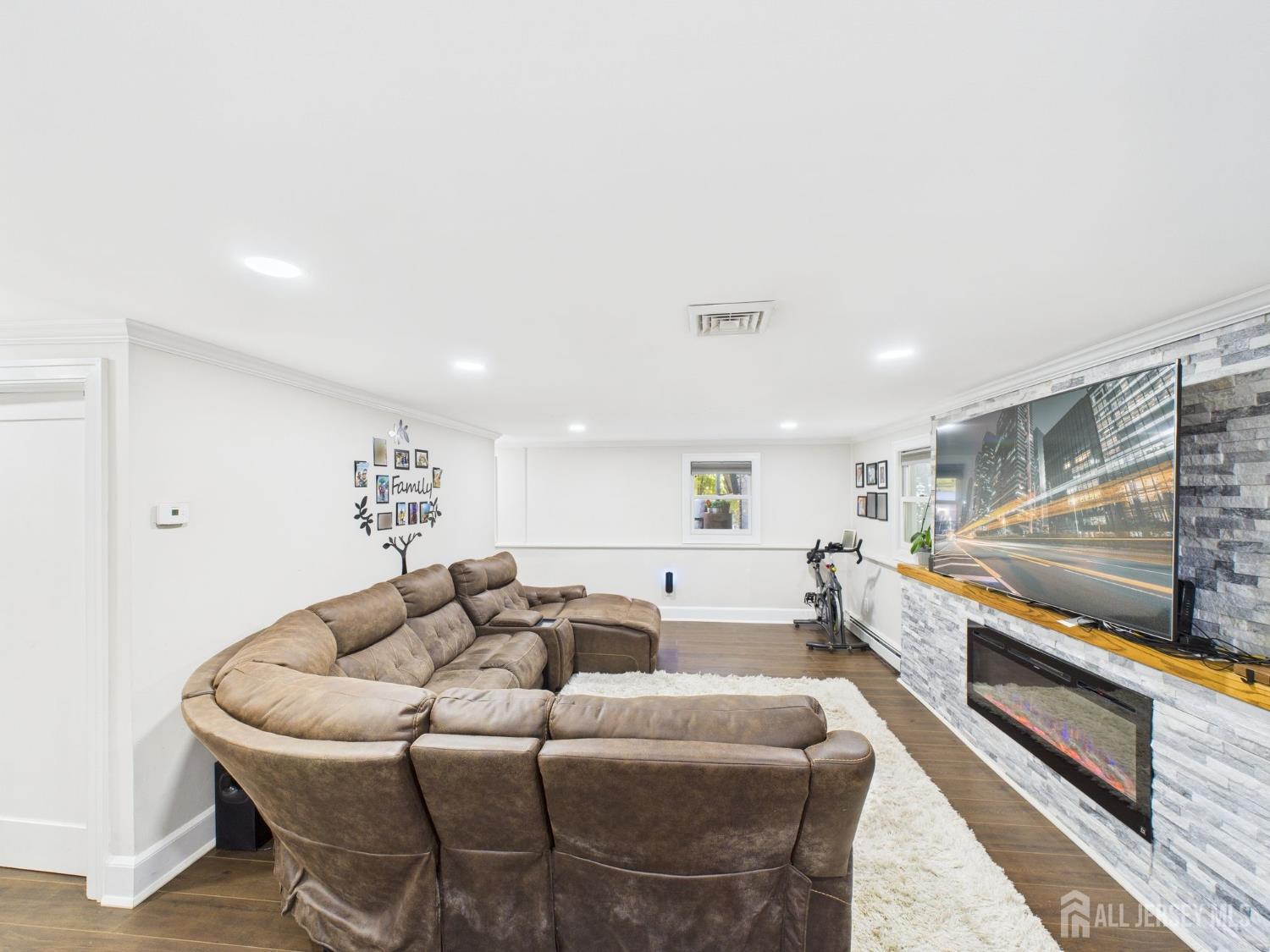 80 Red Valley Road, Millstone, NJ, 08510 image 20