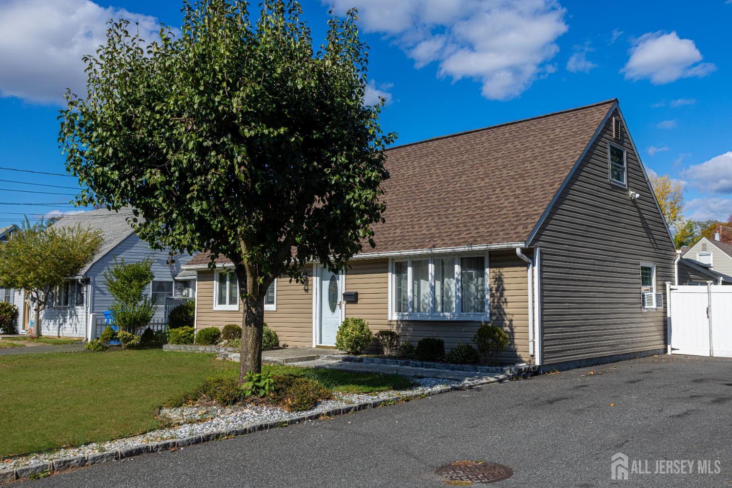 78 Patricia Avenue, Colonia, NJ, 07067